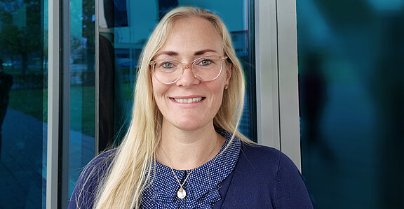 Stefanie_Kopf_Portrait.jpg